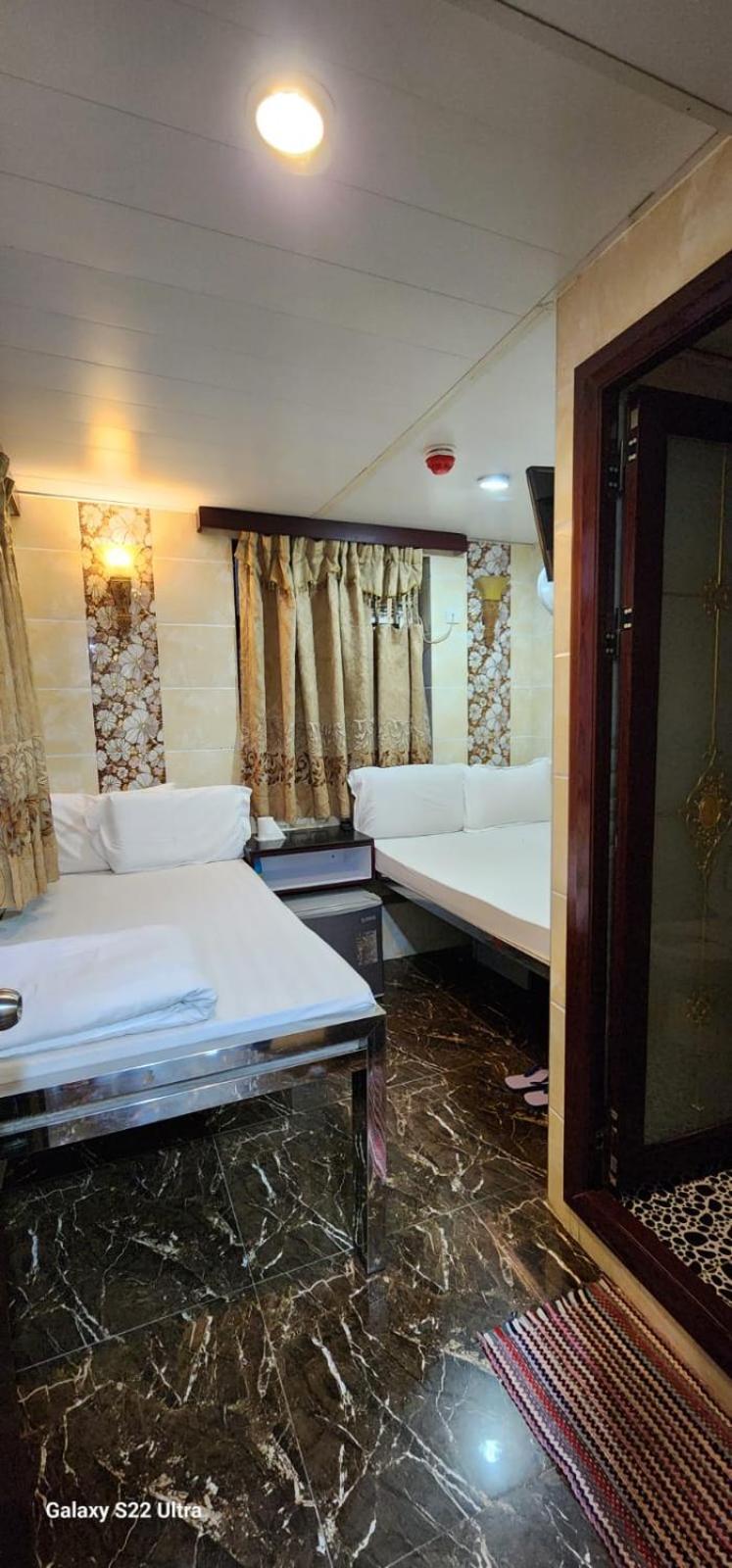 Ranjeet Guest House Hongkong Exteriör bild